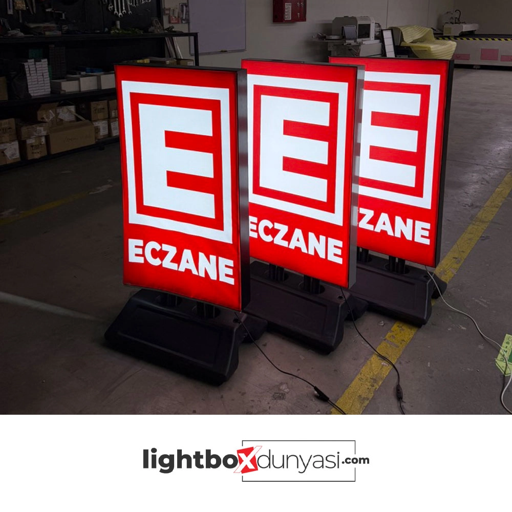 Outdoor Pylon Lightbox
